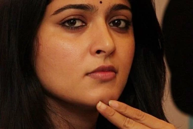 Anushka Shetty Cute Hot Stills   Anushka Shetty