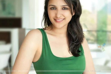 Wallpapers Parineeti Chopra (156263) Size:1024x768