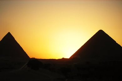 Pyramid Pattern Wallpapers