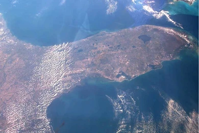 Free View Of Florida Peninsula From Space Orbit Computer Desktop ...