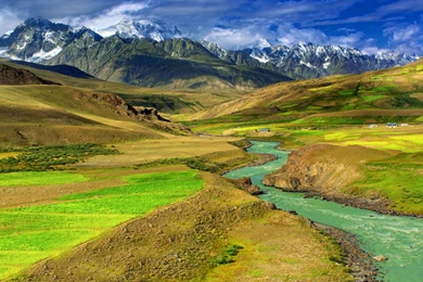 Mongolia   In Asia   Sightseeing And Landmarks   Thousand Wonders