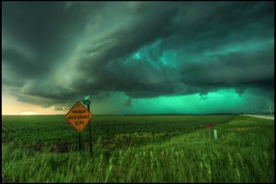 Wallpapers HD   Cool Bazar Blog: Horrifying But Beautiful Storm ...