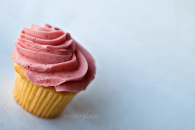 Blue Cupcake Pink Desktop