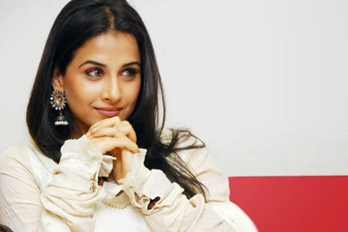 All 4u Stars Wallpaper: Vidya Balan HD Wallpapers