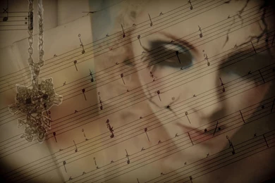 MARIA BRINK CRYING UNDERWATER WALLPAPER   (