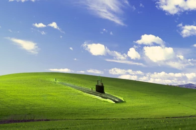 Download Submarine Bliss Wallpapers 1600x1024