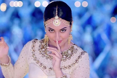 Sonakshi Sinha Photos, Pics, Sonakshi Sinha Wallpapers, Videos ...