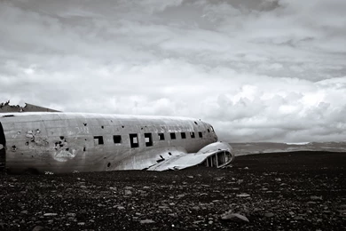 DC 3 Plane Wreck HD Wallpapers. 4K Wallpapers