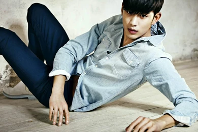 Handsome Boy Wide Screen Wallpapers 12120140827121