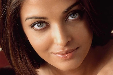 Bollywood Actress Aishwarya Rai Hd Photos Wallpapers