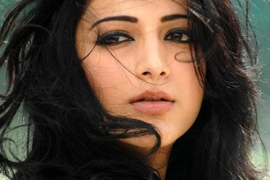Shruti Hassan Hd Wallpapers