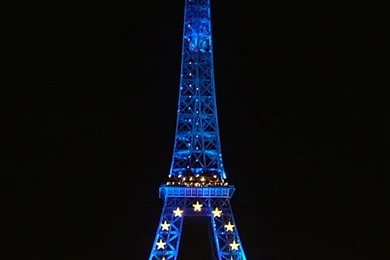 Tower Night Scene iPhone 5 Wallpapers