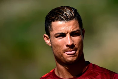 Cristiano Ronaldo 2015 Hairstyle Wallpapers Cristiano Ronaldo ...