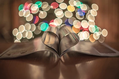 Magazine Heart Love Bokeh