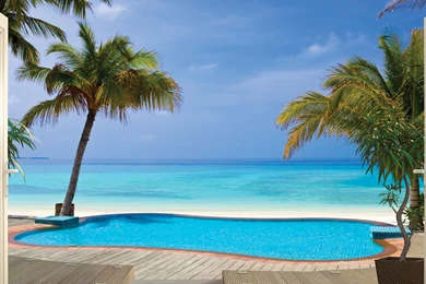 City Skyline & Scenic Landscape Wallpapers Murals