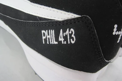 Lot Detail   Mariano Rivera One Of A Kind Pair Of Nike Game Issued ...