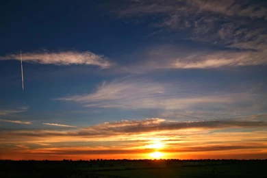 Desktop Wallpapers Of Wide Sky And Golden Sunset