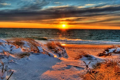 30 Golden Sun Wallpapers Pictures