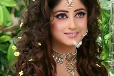 Very Pretty Pakistani Actress Sajal Ali Image Download