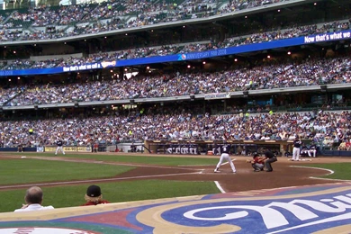 Miller Park Game 1600x900 Wallpapers