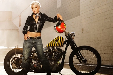 1134 "Celebrity" HD Wallpapers