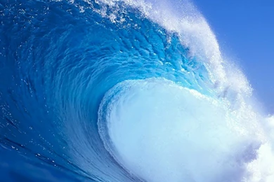 Huge Wave iPad Wallpapers Download