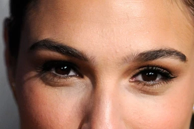 iPhone 5   Celebrity/Gal Gadot   Wallpapers ID: 593209