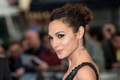 Gal Gadot Wallpapers HD Download