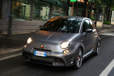 2015 Fiat 500 Abarth BR spec Wallpapers