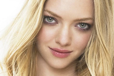 Amanda Seyfried Wallpapers