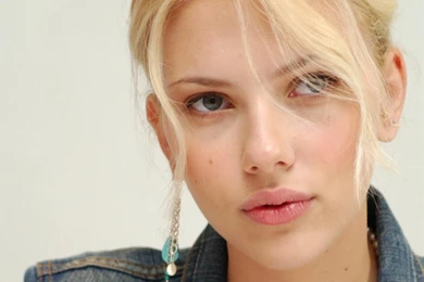 Scarlett Johansson Images