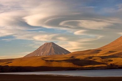 Download The Mountains Beyond Desert Wallpaper, Mountains Beyond ...