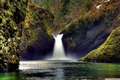 Download Amazing Waterfall Wallpapers 1920x1080