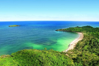 Ocean Boat Island Scenary 2048x1536 Wallpapers