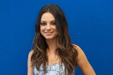 Mila Kunis HD Wallpapers