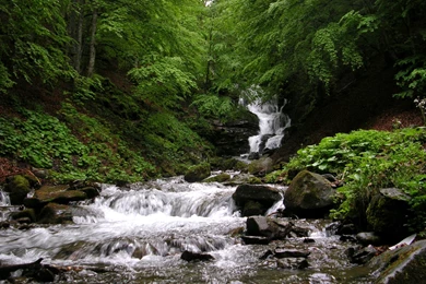 Download Wallpapers 3840x2400 Ukraine, Zakarpatye, Falls, River ...