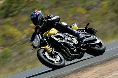 2009 Yamaha FZ1 Pictures Free Wallpapers