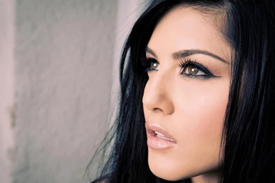 Sunny leone high resolution wallpaper for desktop.jpg