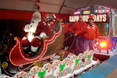 Download Christmas Wallpapers For A Mac   CTA Santa Train 2009 ...