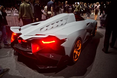 Lamborghini Egoista Engine Lamborghini Veneno Wallpapers Autocar ...