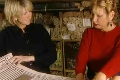 Video: Wallpapers Attic At Second Hand Rose