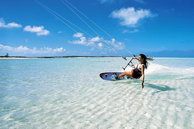 Kitesurfing / Kiteboarding