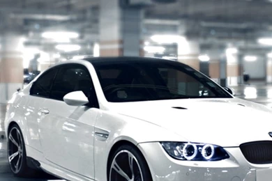 White BMW M3 iPhone 5 Wallpapers (640x1136)