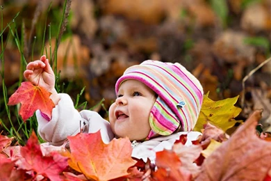 Wallpapers Download: Latest Sweet Baby Pictures Wallpapers 2012
