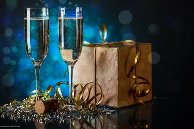 638173_prazdnichnyie_novogodnie oboi_s novyim godom_2048x1152_www.Gde Fon.com.jpg