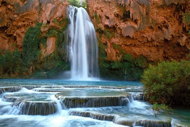 Free Wallpicz: Wallpapers Desktop Waterfall