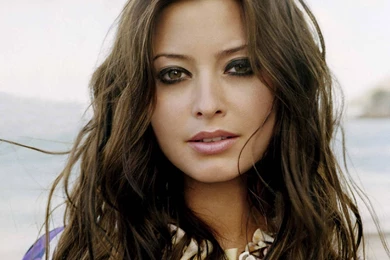 HOLLY VALANCE Hairstyle   HDwallpaper4U.com
