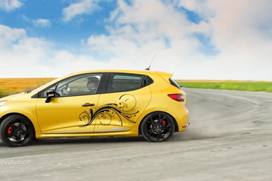 Renault Clio RS 200 Turbo HD Wallpapers