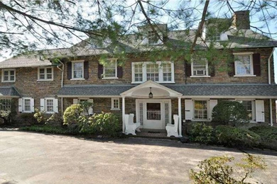 Wallpaper, Taxidermy And Basement Bar In Rydal
