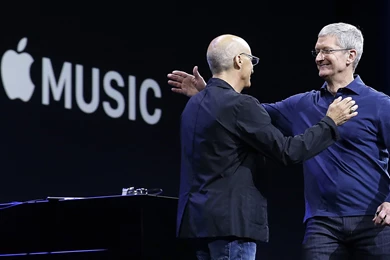 Apple Music Vs Spotify: Radio, Catalogue And Pricing Deals Mean ...